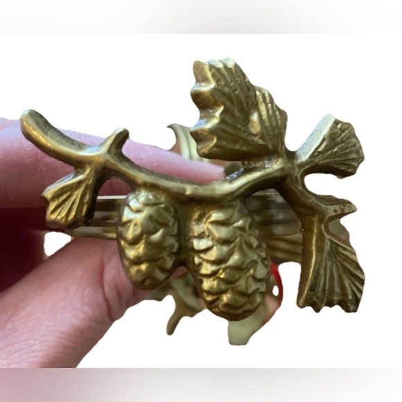 Vintage Brass napkin Rings - Picture 1 of 4
